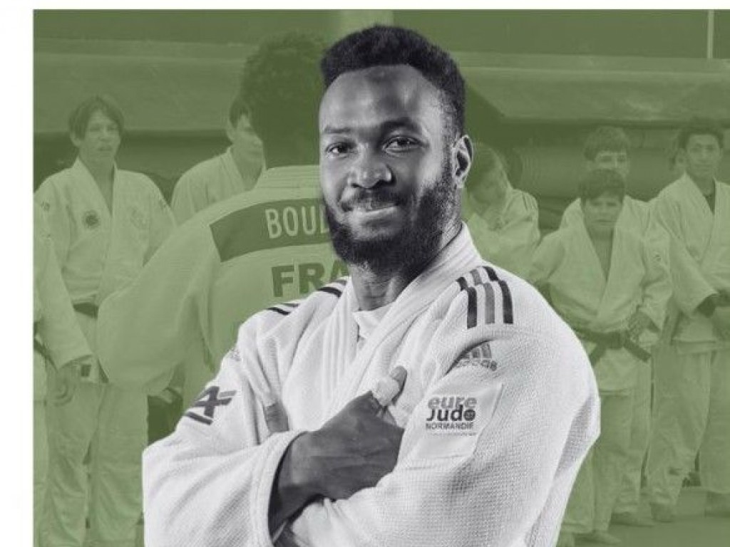 Image de l'actu 'ENTRAINEMENT DE MASSE - ROMARIC BOUDA ANIME L'ENTRAINEMENT'